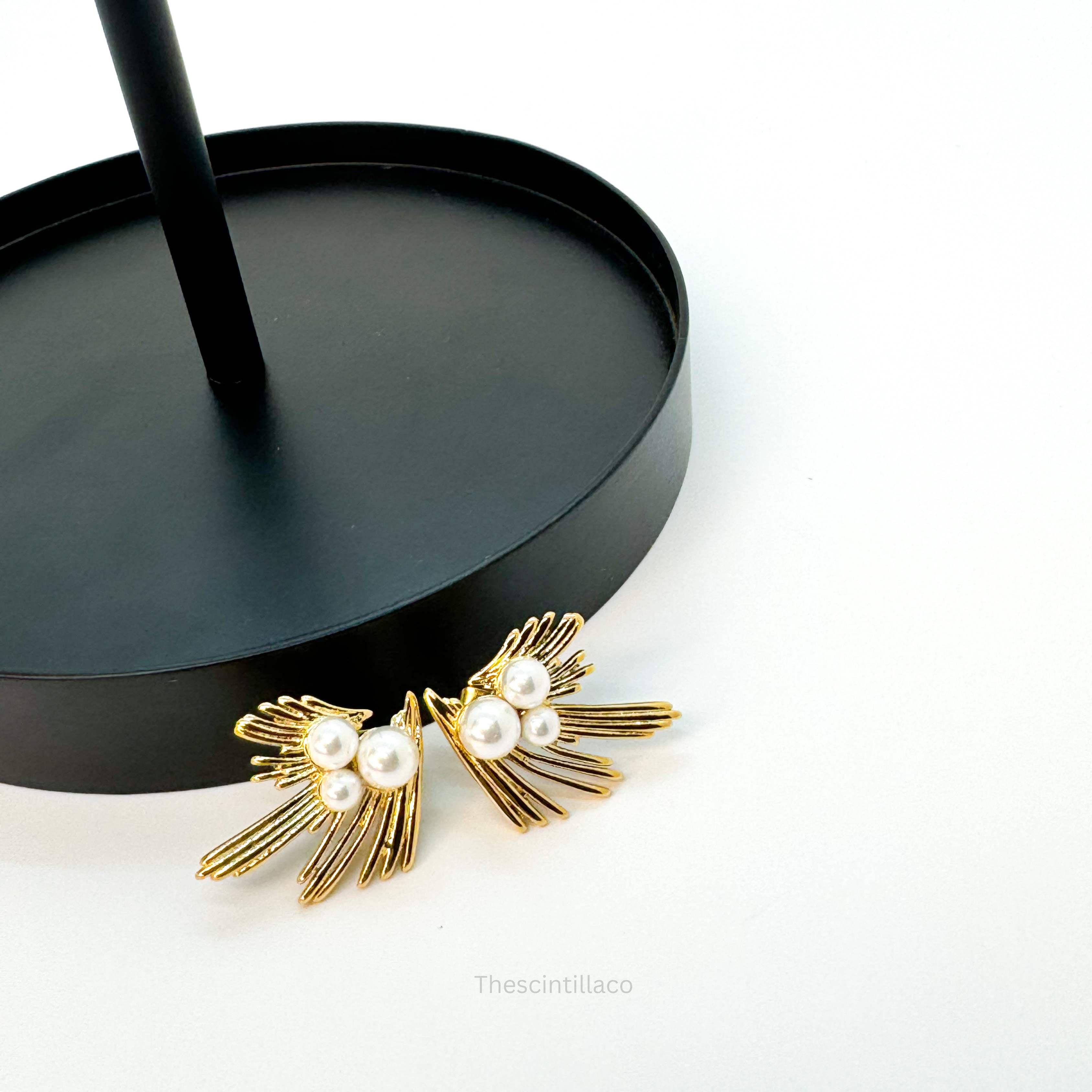 Pearl Wings Earrings Gold